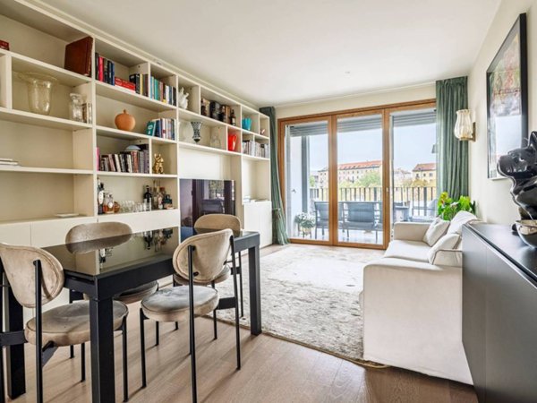 appartamento in vendita a Milano in zona Solari