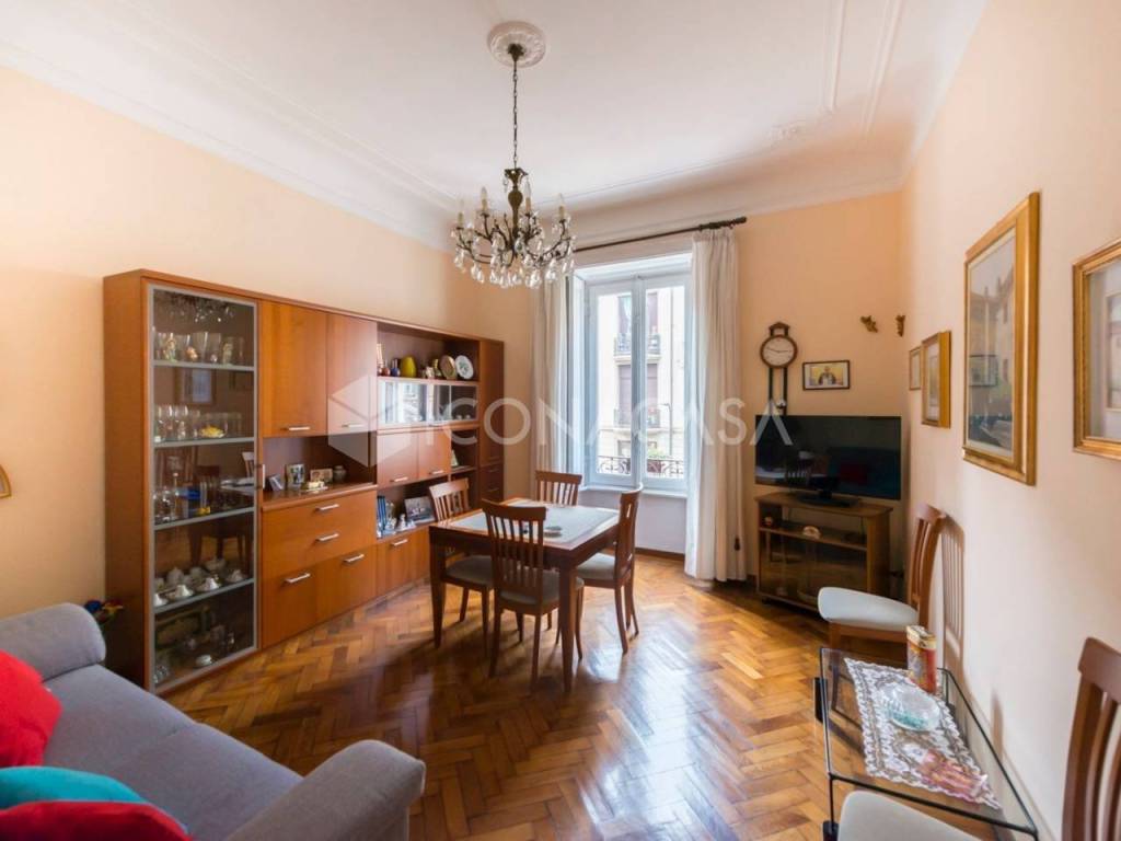 appartamento in vendita a Milano in zona Centro Direzionale