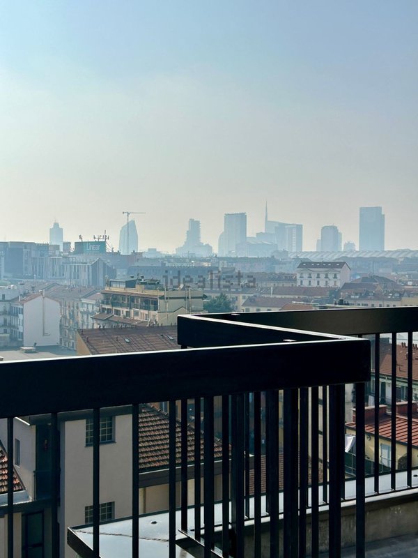appartamento in vendita a Milano in zona Isola
