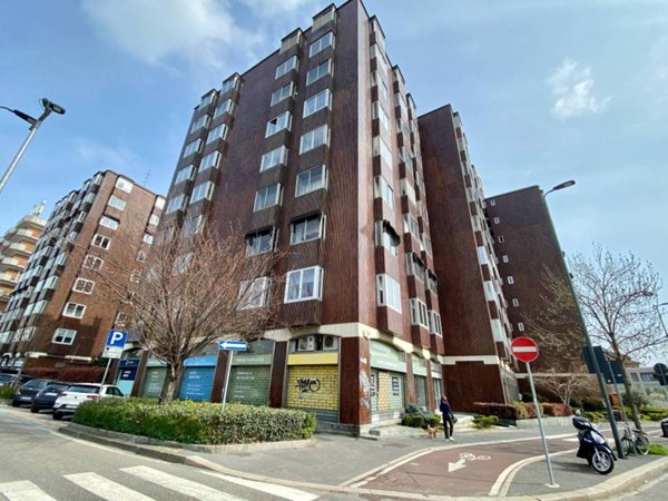 ufficio in vendita a Milano in zona Maggiolina