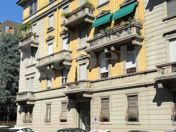 appartamento in vendita a Milano in zona Porta Romana