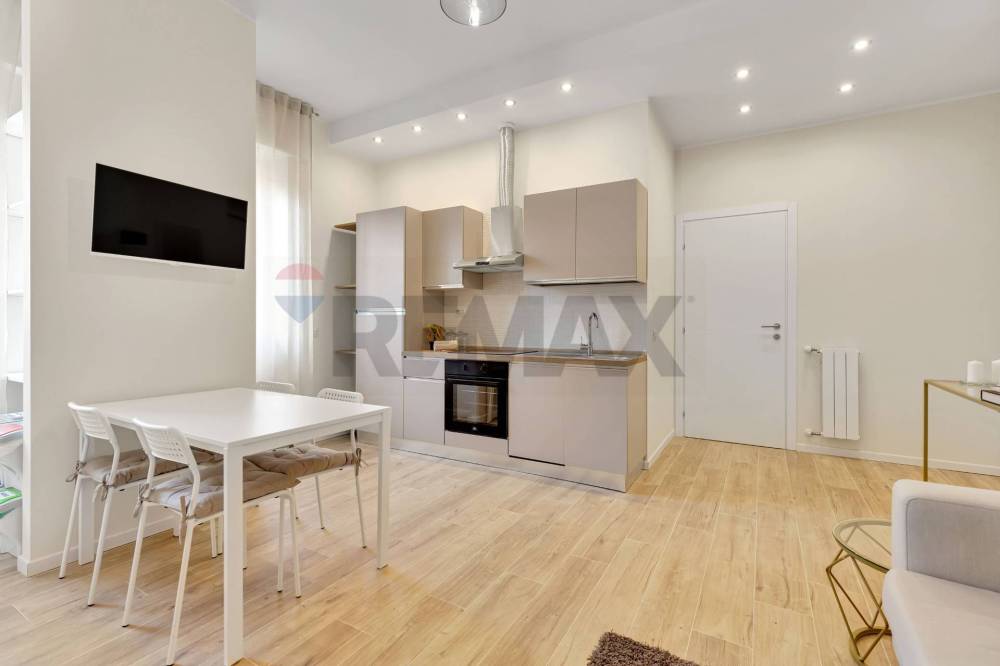 appartamento in vendita a Milano in zona Rogoredo