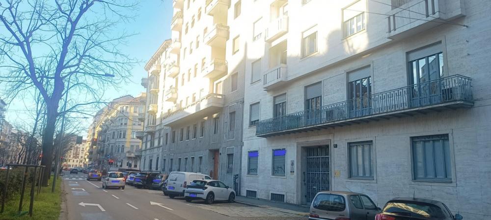 ufficio in vendita a Milano in zona Loreto