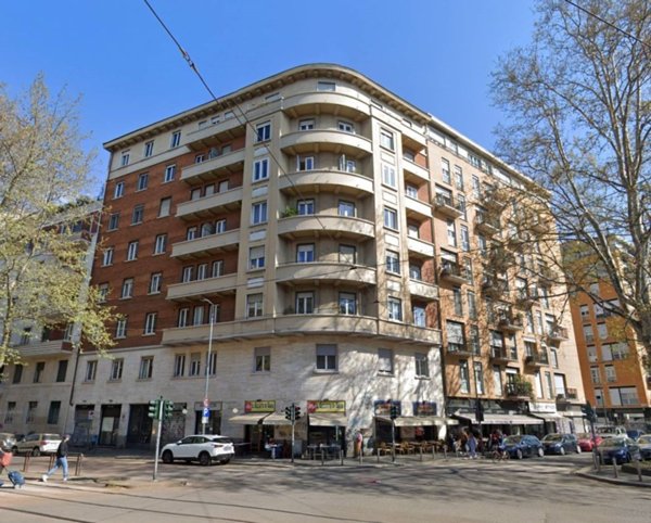 appartamento in vendita a Milano in zona Città Studi