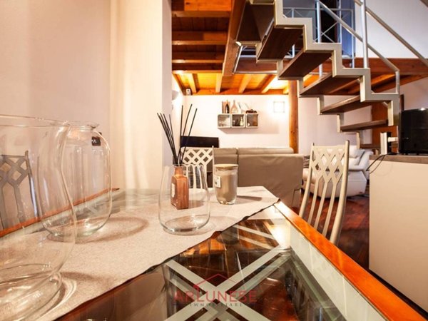 appartamento in vendita a Milano in zona Dergano