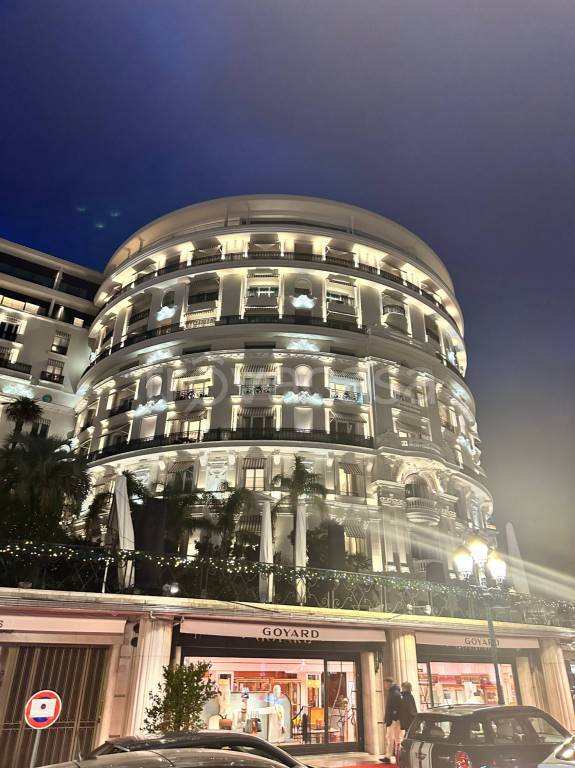 negozio in vendita a Milano in zona Sempione