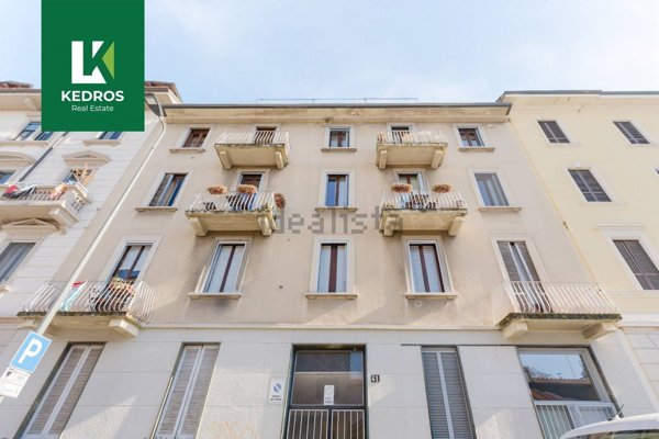 appartamento in vendita a Milano in zona Stadera