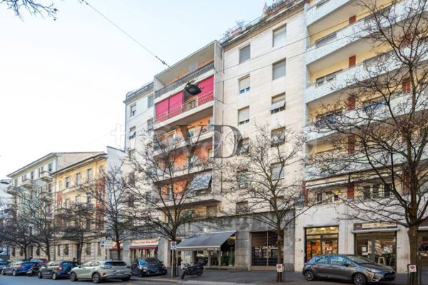 appartamento in vendita a Milano in zona Sempione