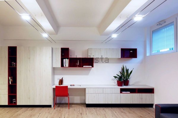 appartamento in vendita a Milano in zona Feltre