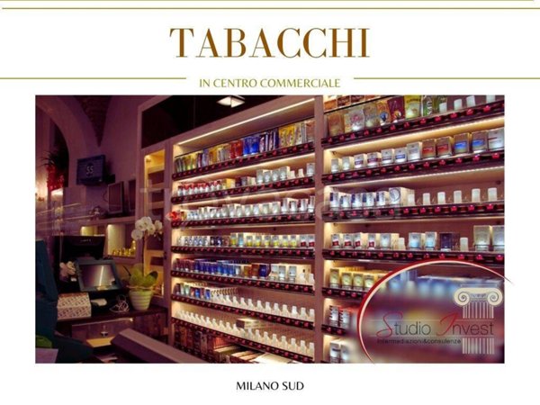 negozio in vendita a Milano in zona Corvetto