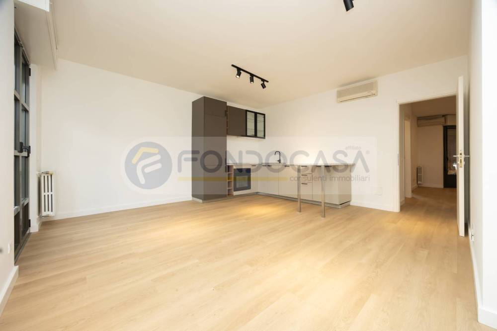 appartamento in vendita a Milano in zona Crescenzago