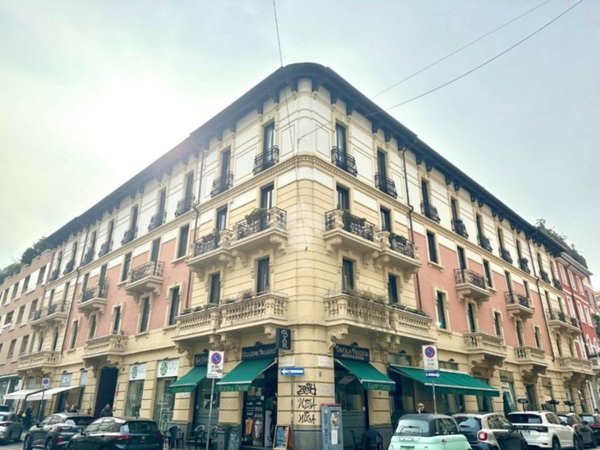 appartamento in vendita a Milano in zona Centro Direzionale