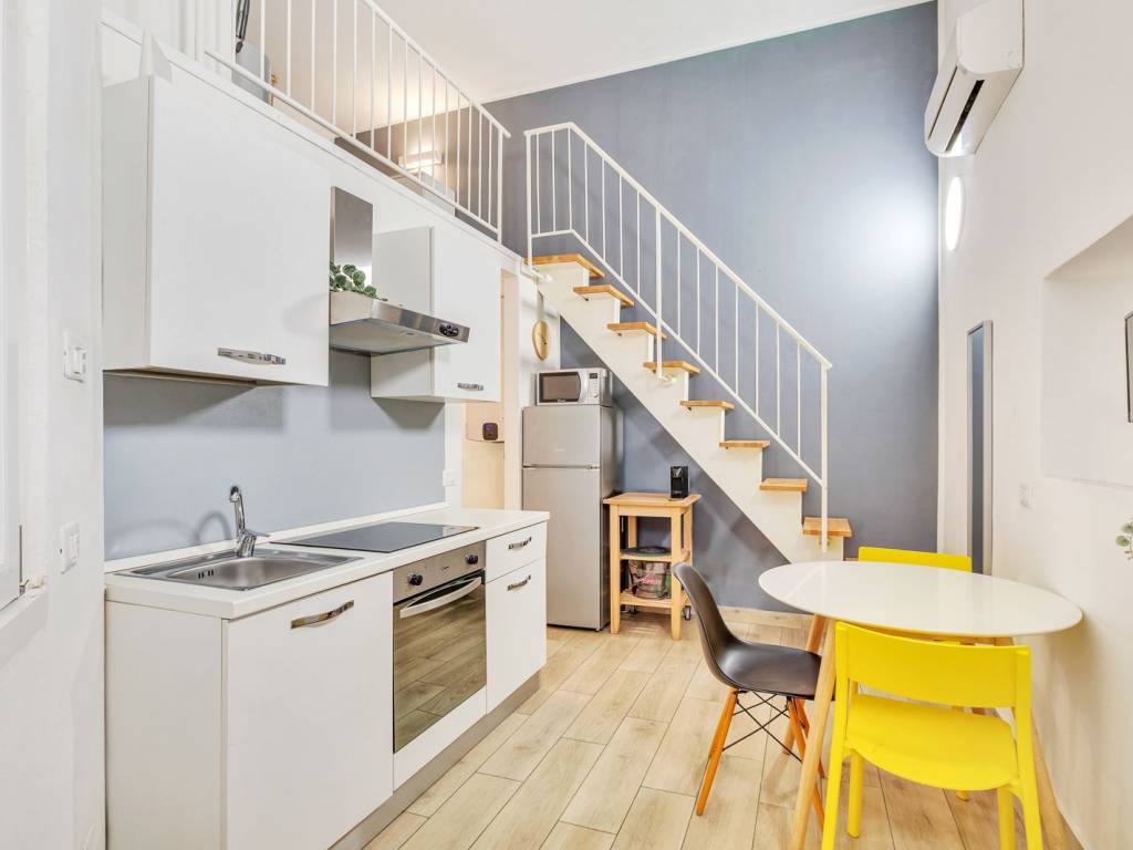 appartamento in vendita a Milano in zona Porta Garibaldi