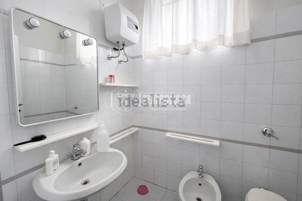 ufficio in vendita a Milano in zona Crescenzago