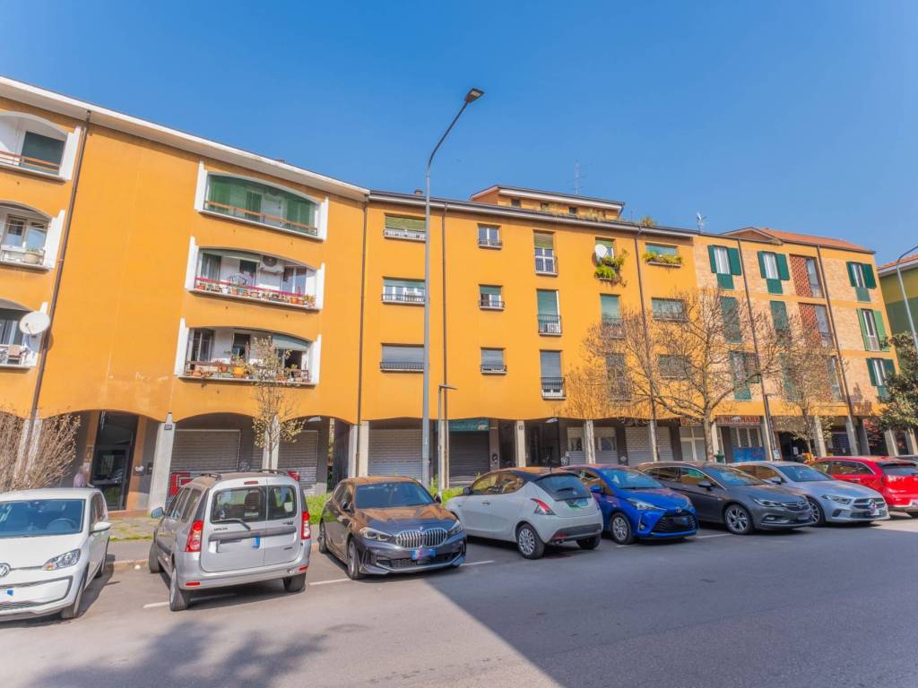appartamento in vendita a Milano in zona Affori