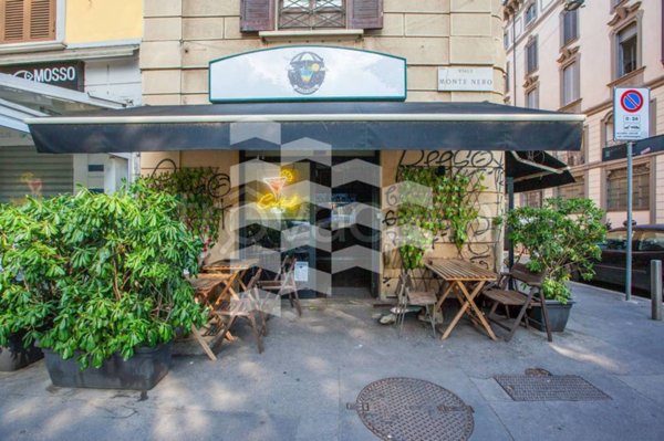 negozio in vendita a Milano in zona Porta Romana