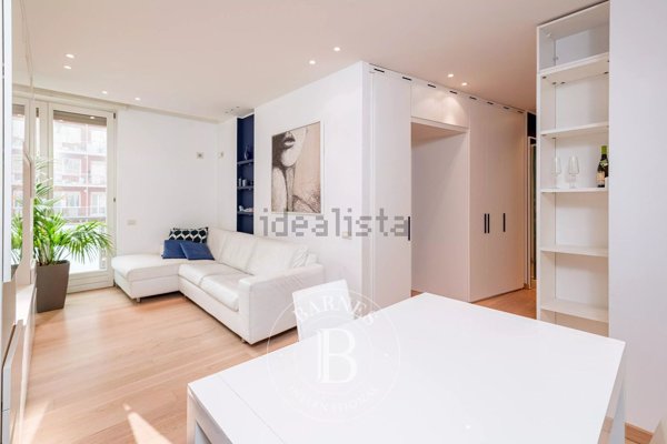 appartamento in vendita a Milano in zona Porta Garibaldi