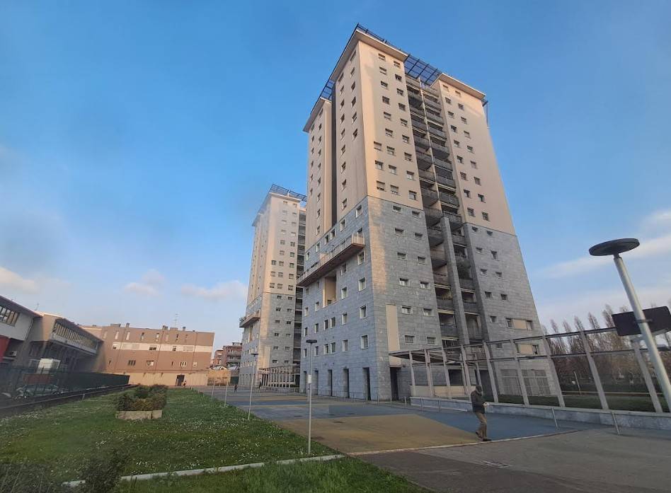 appartamento in vendita a Milano in zona Solari