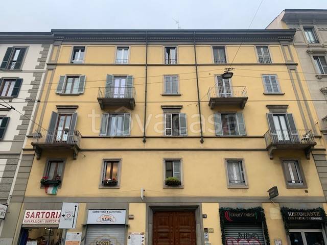 appartamento in vendita a Milano in zona Isola