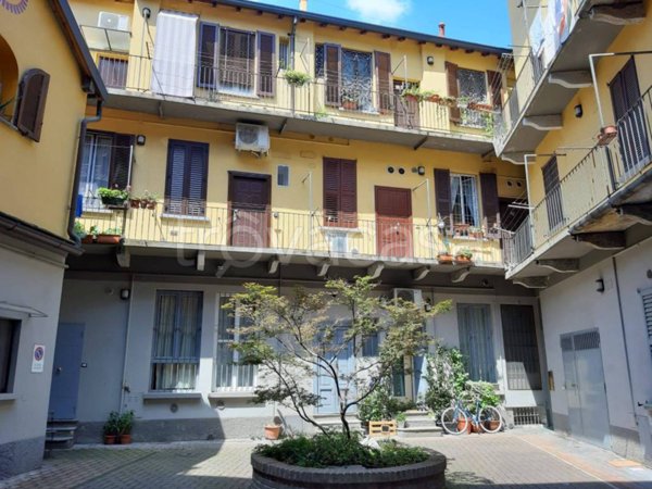 appartamento in vendita a Milano in zona Isola