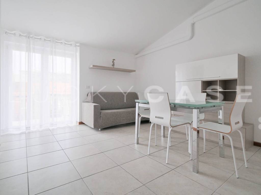 appartamento in vendita a Milano in zona Bovisa