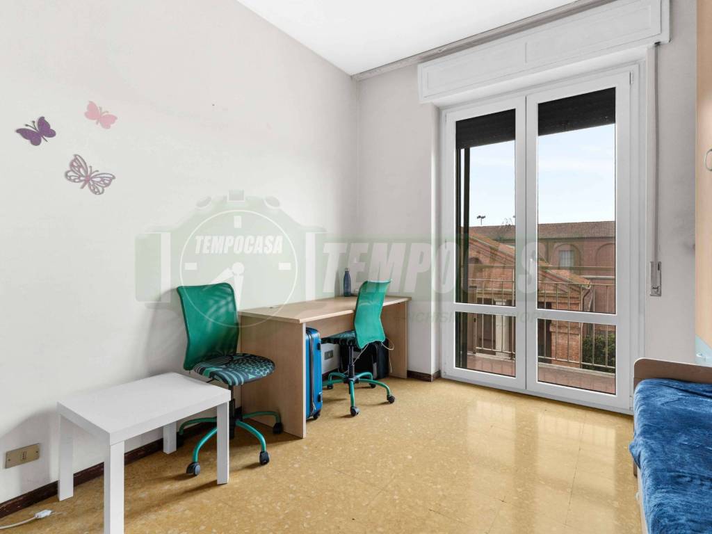 appartamento in vendita a Milano in zona Stadera