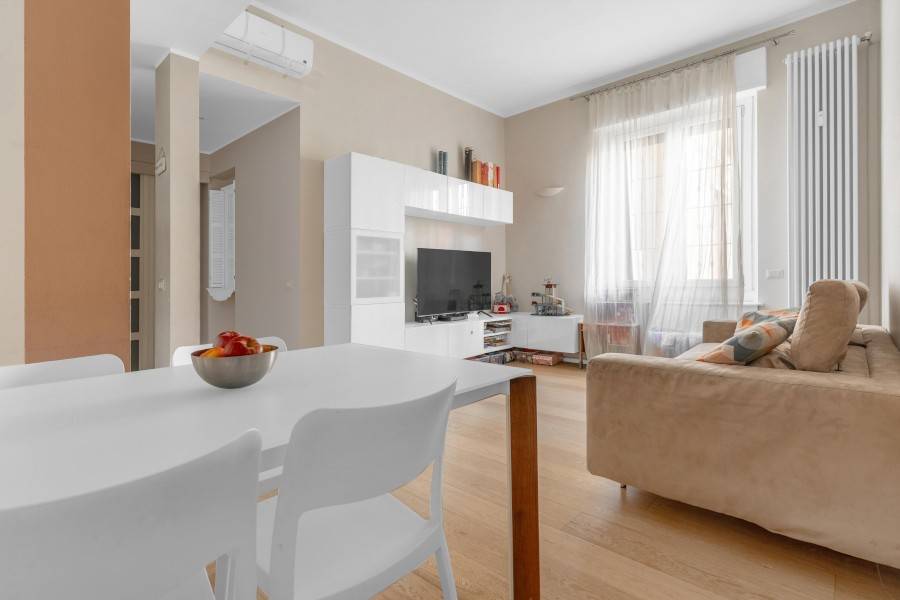 appartamento in vendita a Milano in zona Isola