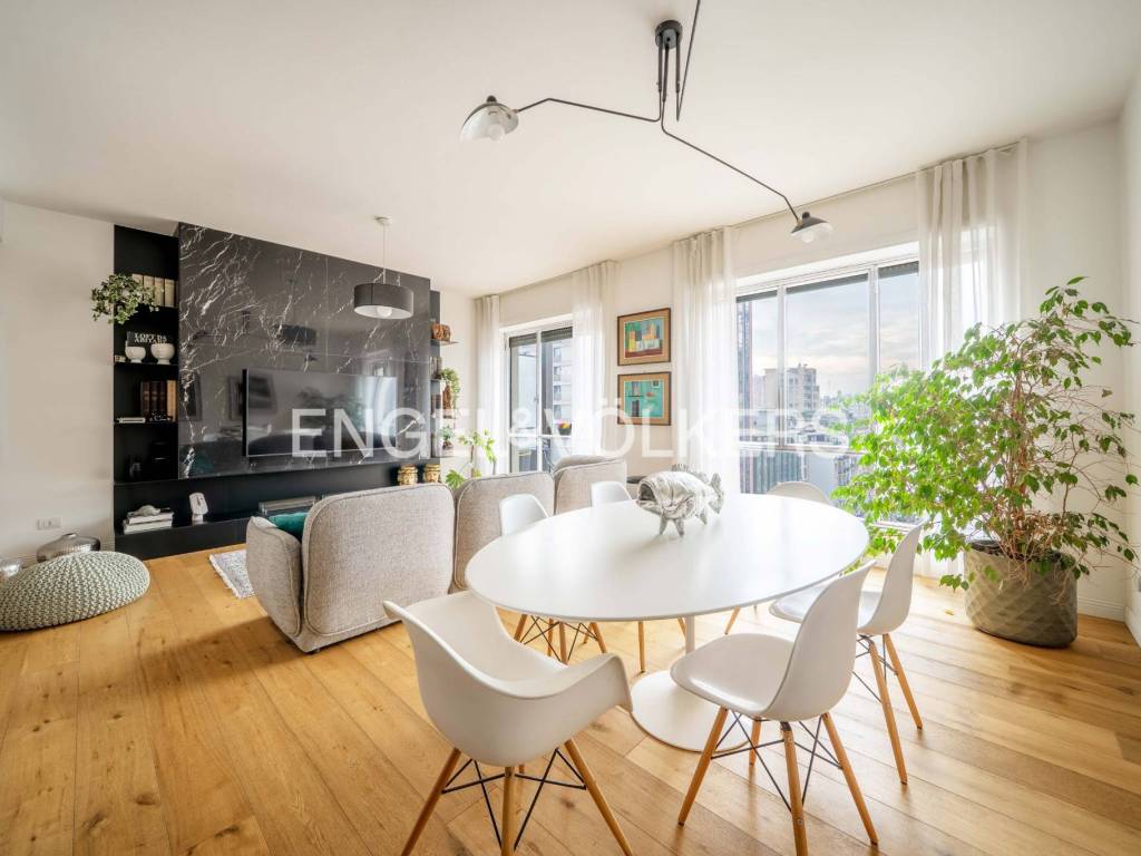 appartamento in vendita a Milano in zona Centro Direzionale