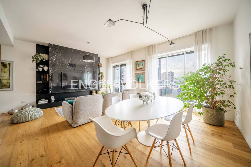 appartamento in vendita a Milano in zona Porta Garibaldi