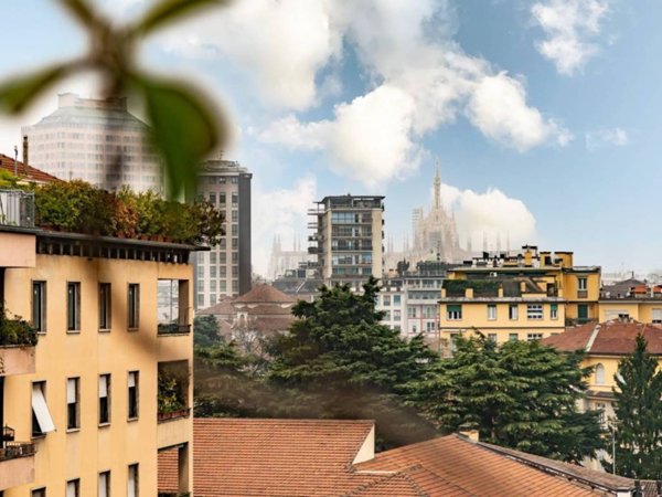 appartamento in vendita a Milano in zona Guastalla