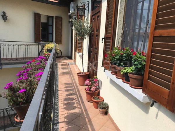 appartamento in vendita a Milano in zona Quarto Cagnino