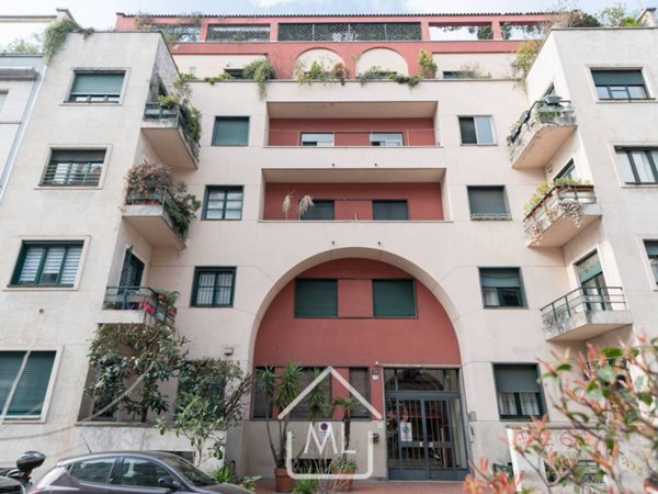 appartamento in vendita a Milano in zona Centro Direzionale