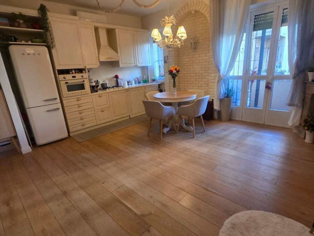 appartamento in vendita a Milano in zona Solari