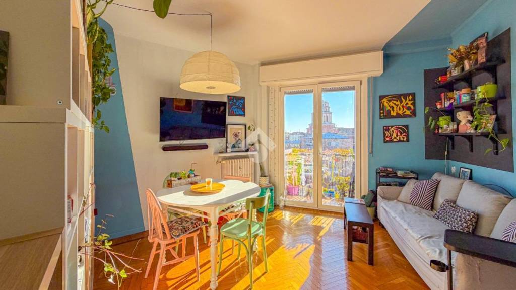 appartamento in vendita a Milano in zona Città Studi