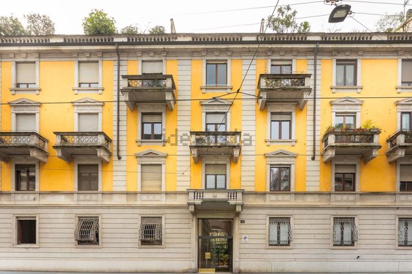 appartamento in vendita a Milano in zona Cinque Giornate