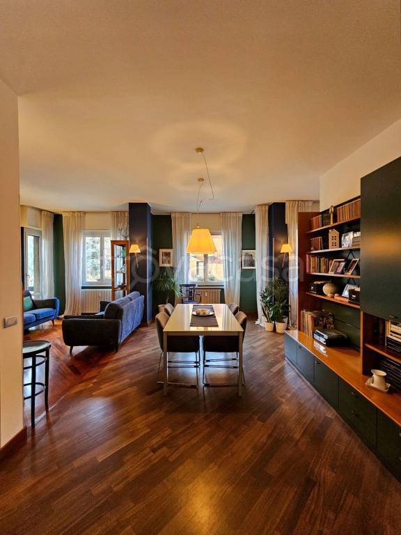 appartamento in vendita a Milano in zona Affori