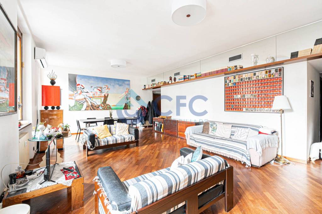 appartamento in vendita a Milano in zona Porta Romana