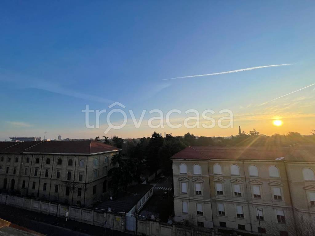 appartamento in vendita a Milano in zona Piazzale Lodi