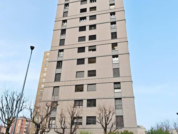 appartamento in vendita a Milano in zona Niguarda