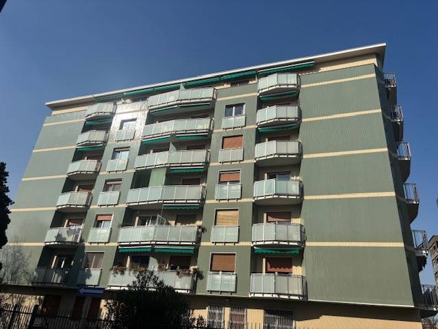 appartamento in vendita a Milano in zona Lambrate