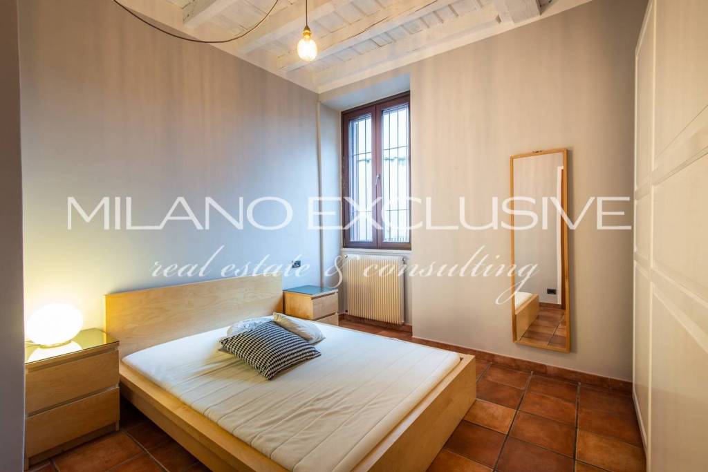 appartamento in vendita a Milano in zona Porta Genova