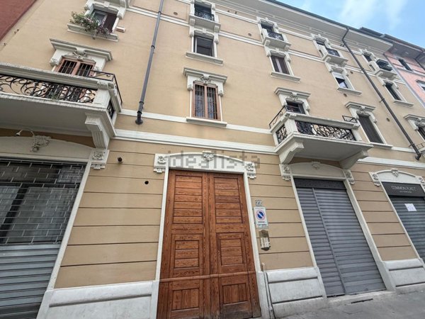 appartamento in vendita a Milano in zona Turro