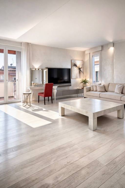 appartamento in vendita a Milano in zona Porta Garibaldi