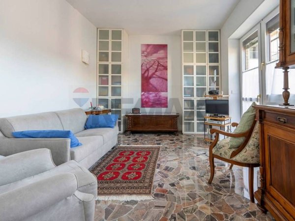 appartamento in vendita a Milano in zona XXII Marzo