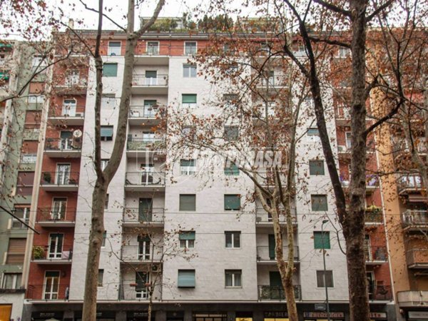 appartamento in vendita a Milano in zona San Siro