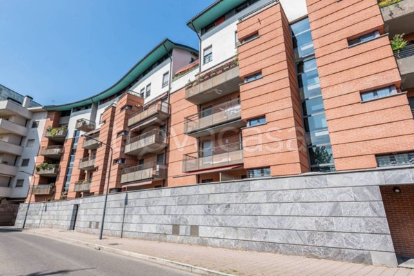 appartamento in vendita a Milano in zona Precotto