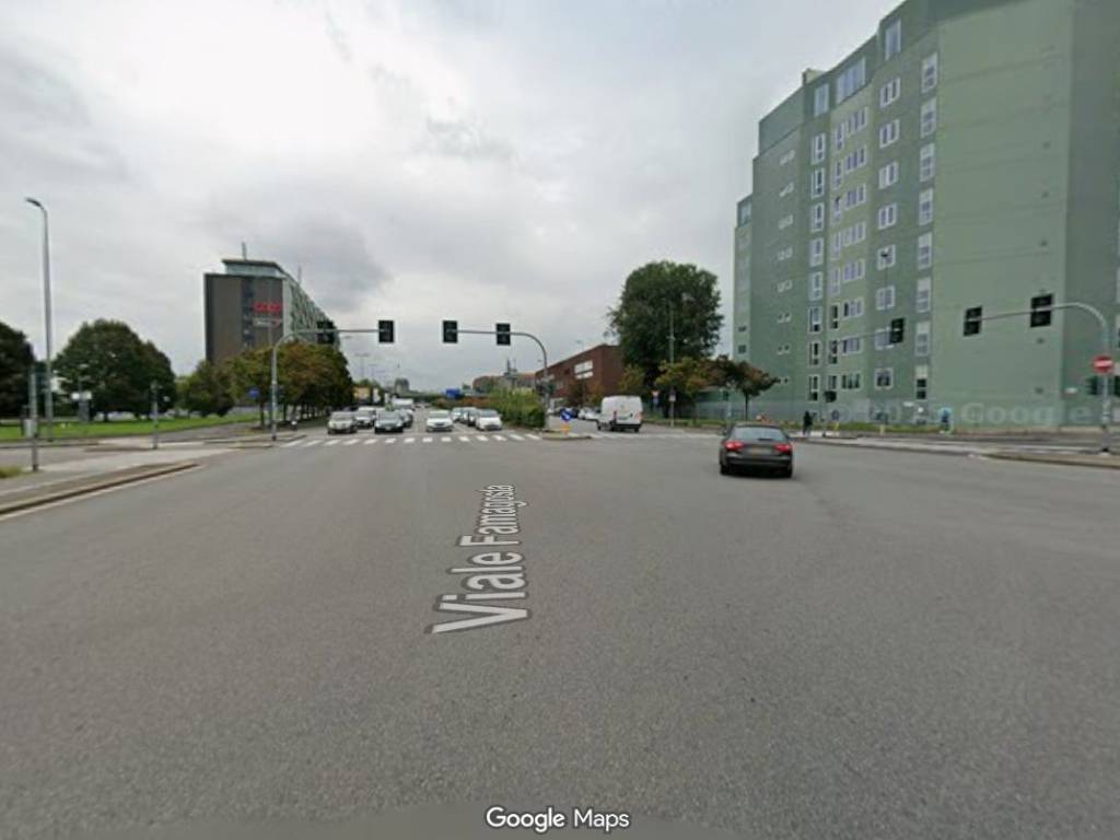 appartamento in vendita a Milano in zona Barona