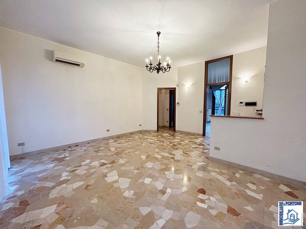 appartamento in vendita a Milano in zona Affori