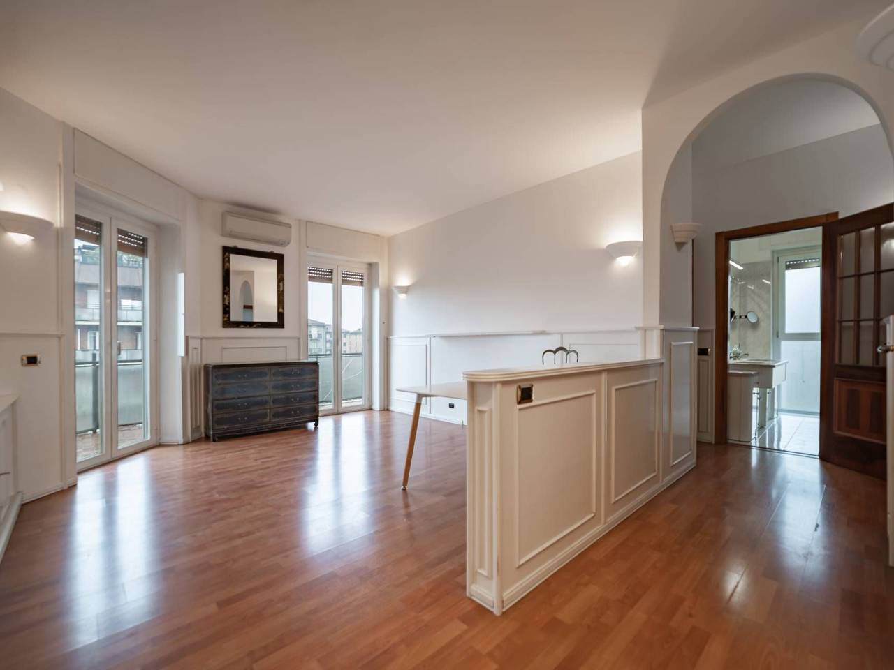 appartamento in vendita a Milano in zona Lorenteggio