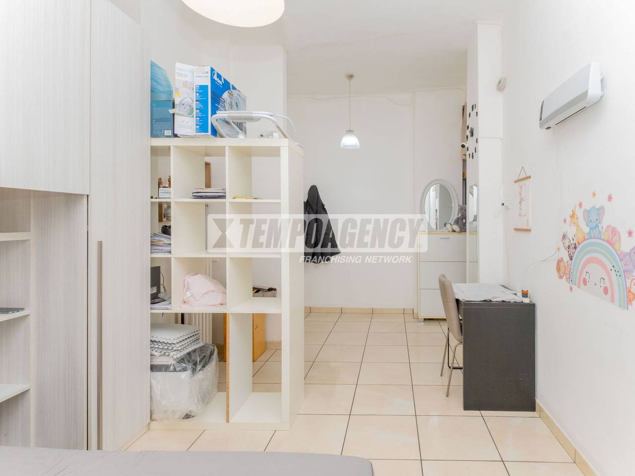 appartamento in vendita a Milano in zona Quarto Oggiaro